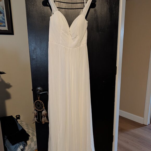 Baltic Born Bianca white lace maxi dress - Picture 4 of 6